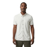 Vuori 01. MENS APPAREL - MENS SS SHIRTS - MENS SS BUTTON UP Men's Short Sleeve Ace Button Down CSW CASHEW