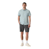 Vuori 01. MENS APPAREL - MENS SS SHIRTS - MENS SS BUTTON UP Men's Short Sleeve Bridge Button Down CBD CHALK BLUE DRAWN