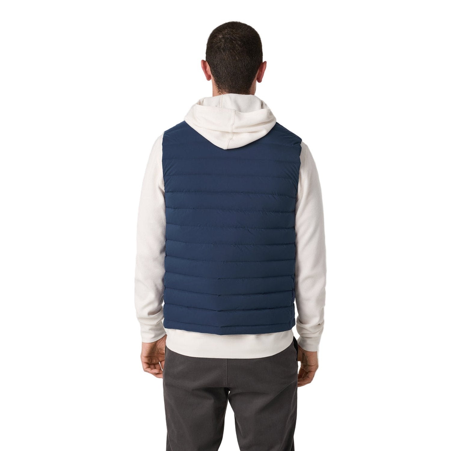 Vuori 01. MENS APPAREL - MENS VEST - MENS VEST INSULATED Men's Steadfast Insulated Vest BCO BLUE COAST