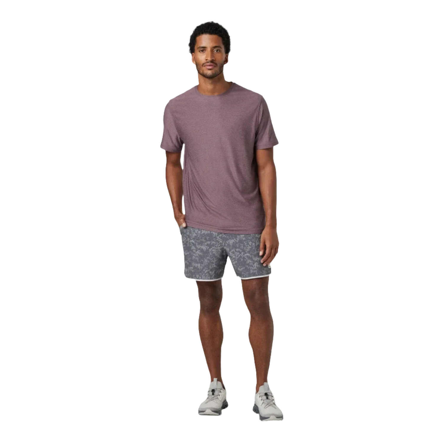 Vuori 01. MENS APPAREL - MENS SS SHIRTS - MENS SS ACTIVE Men's Strato Tech Tee HEY ELDERBERRY HEATHER