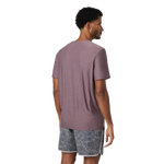 Vuori 01. MENS APPAREL - MENS SS SHIRTS - MENS SS ACTIVE Men's Strato Tech Tee HEY ELDERBERRY HEATHER