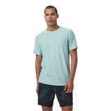 Vuori 01. MENS APPAREL - MENS SS SHIRTS - MENS SS ACTIVE Men's Strato Tech Tee HKR KASHMIR HEATHER