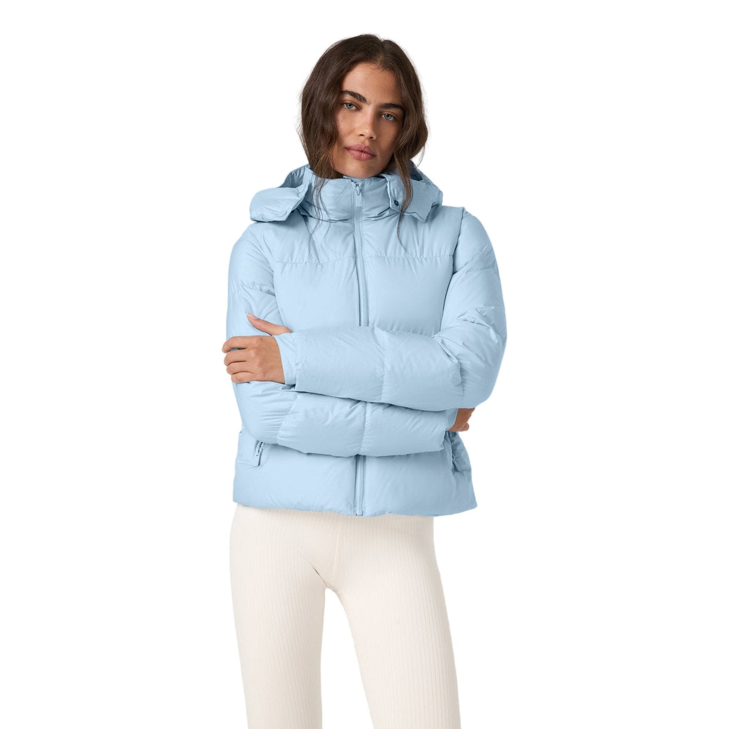 Vuori 02. WOMENS APPAREL - WOMENS JACKETS - WOMENS JACKETS INSULATED Women's Alta Down Jacket CLB CRYSTAL BLUE