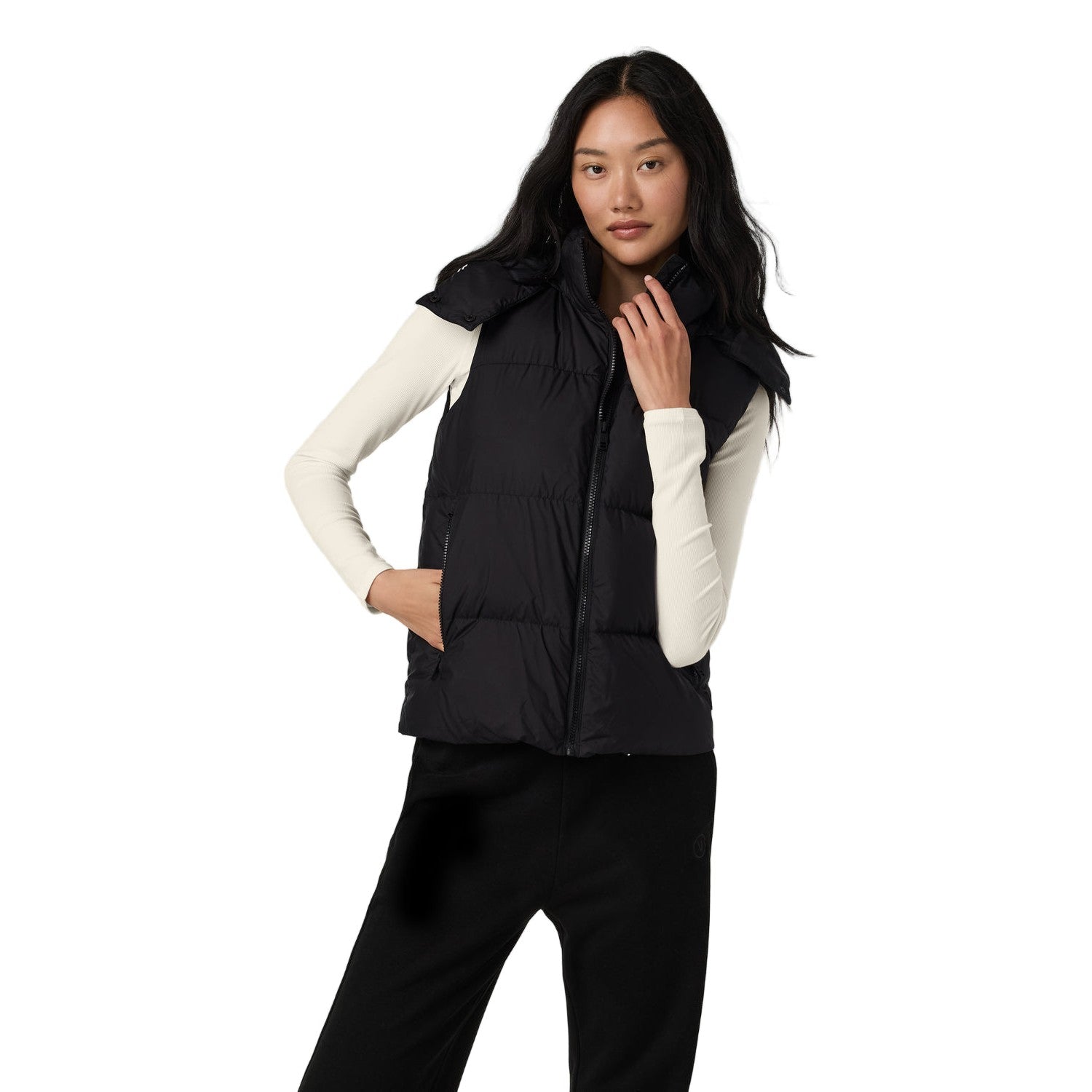 Vuori 02. WOMENS APPAREL - WOMENS VEST - WOMENS VEST INSULATED Women's Alta Down Vest BLK BLACK