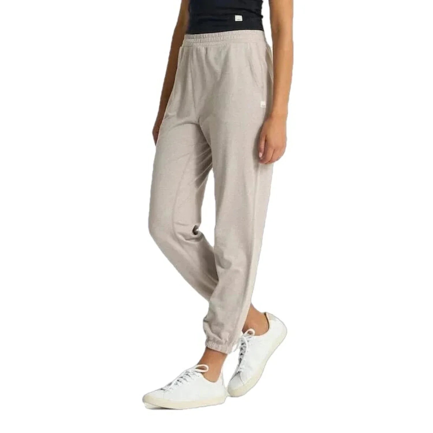 Vuori 02. WOMENS APPAREL - WOMENS PANTS - WOMENS PANTS LOUNGE Women's Boyfriend Jogger HOY OYSTER HEATHER