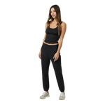 Vuori 02. WOMENS APPAREL - WOMENS PANTS - WOMENS PANTS LOUNGE Women's Boyfriend Jogger HBK BLACK HEATHER