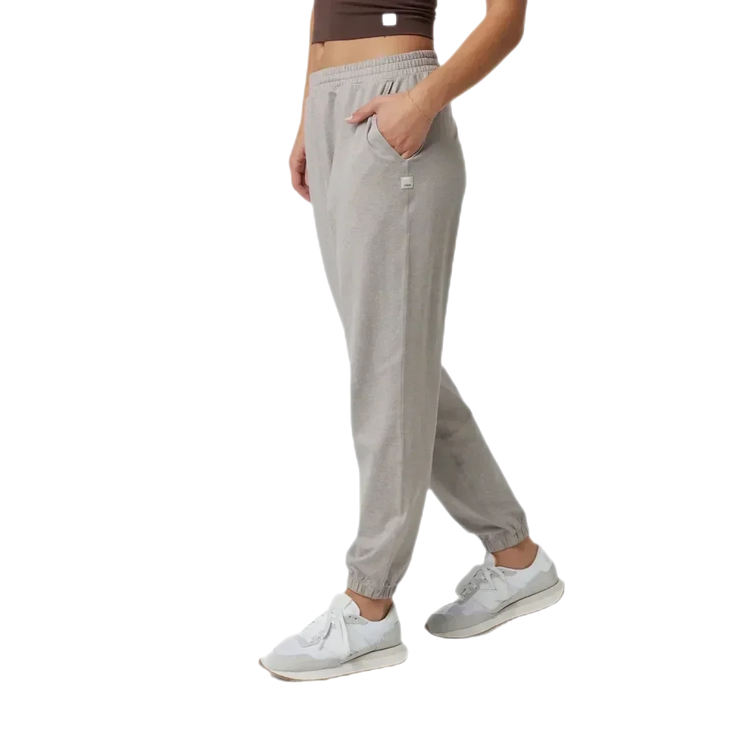 Vuori 02. WOMENS APPAREL - WOMENS PANTS - WOMENS PANTS LOUNGE Women's Boyfriend Jogger HEW SOFT PEWTER HEATHER