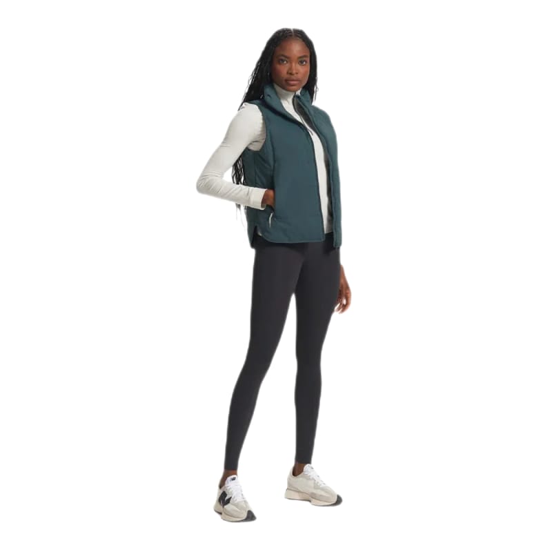 Vuori 02. WOMENS APPAREL - WOMENS VEST - WOMENS VEST INSULATED Women's Canyon Insulated Vest BER BERYL