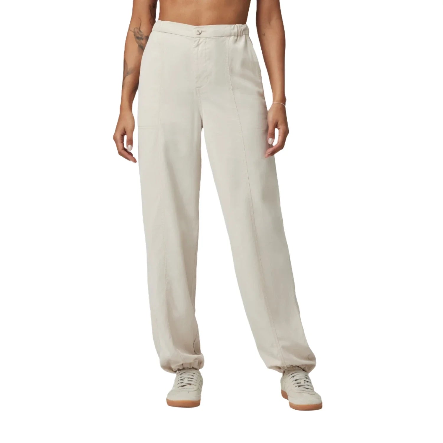 Vuori 02. WOMENS APPAREL - WOMENS PANTS - WOMENS PANTS CASUAL Women's Coastline Pant MKW MILKWEED