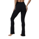 Vuori 02. WOMENS APPAREL - WOMENS PANTS - WOMENS PANTS CASUAL Women's Daily Split Flare BLK BLACK