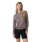 Vuori 02. WOMENS APPAREL - WOMENS LS SHIRTS - WOMENS LS ACTIVE Women's Daydream Crew HAH HAZEL HEATHER