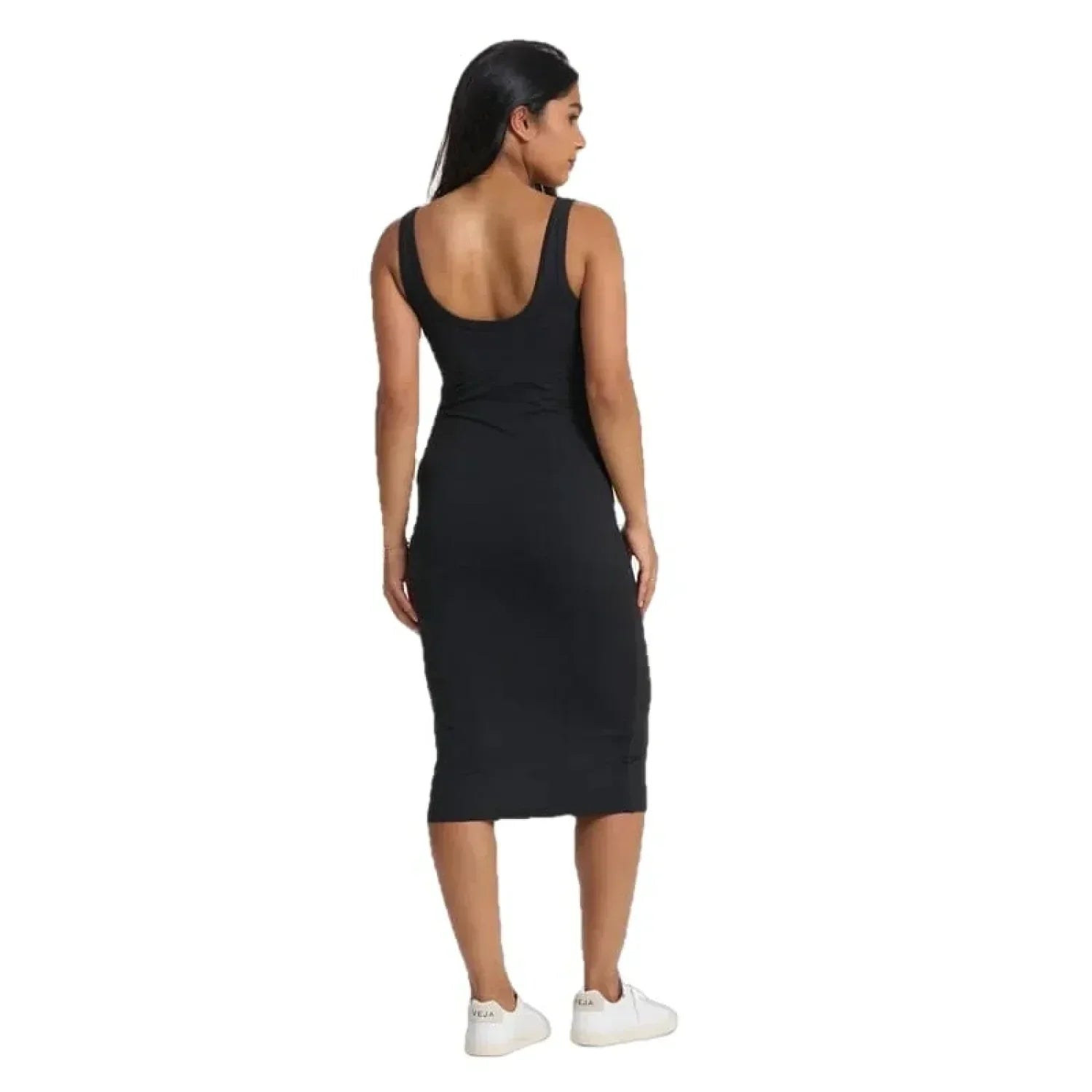 Vuori 02. WOMENS APPAREL - WOMENS DRESS|SKIRT - WOMENS DRESS ACTIVE Women's Halo Essential Dress HBK BLACK HEATHER