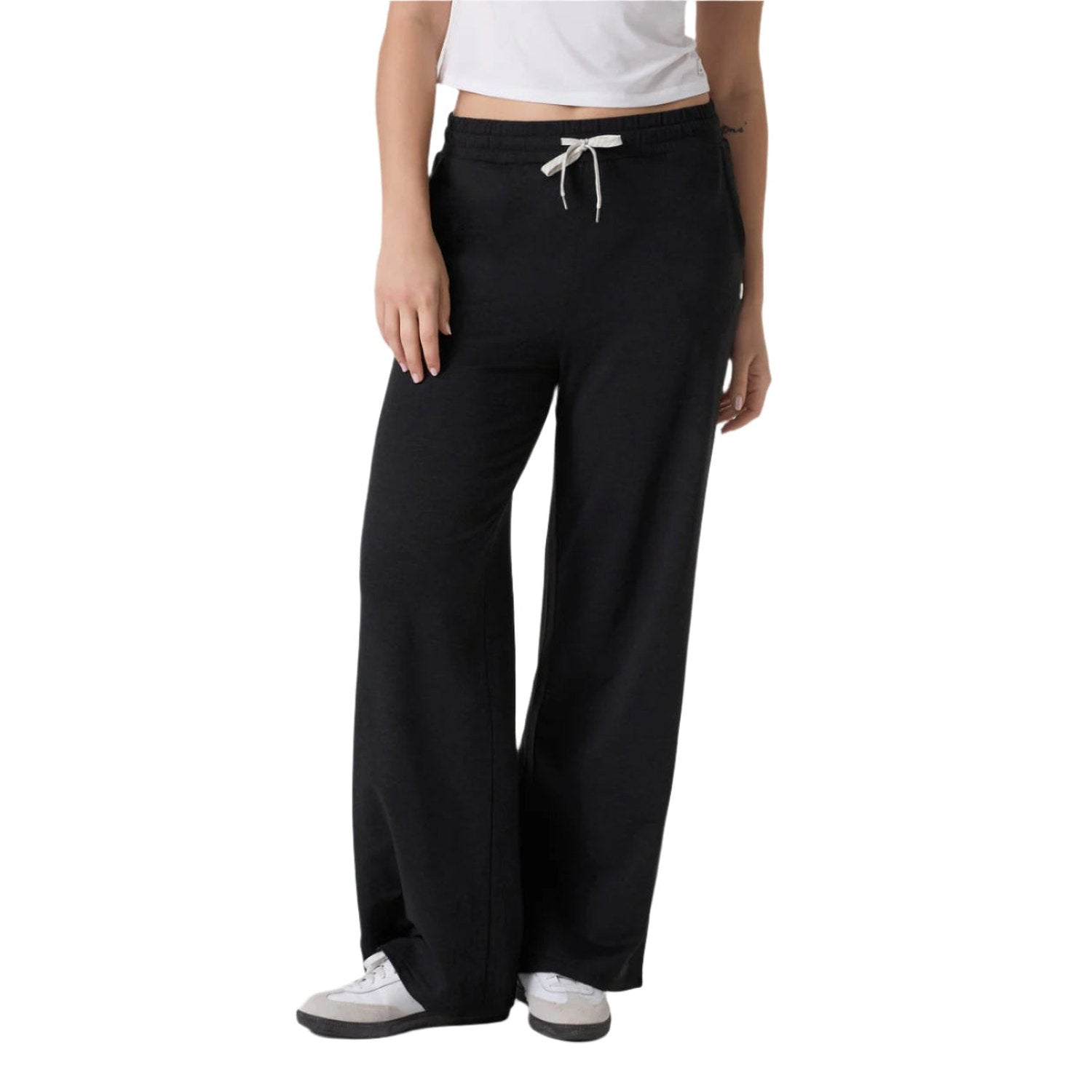 Vuori 02. WOMENS APPAREL - WOMENS PANTS - WOMENS PANTS CASUAL Women's Halo Essential Wideleg Pant HBK BLACK HEATHER