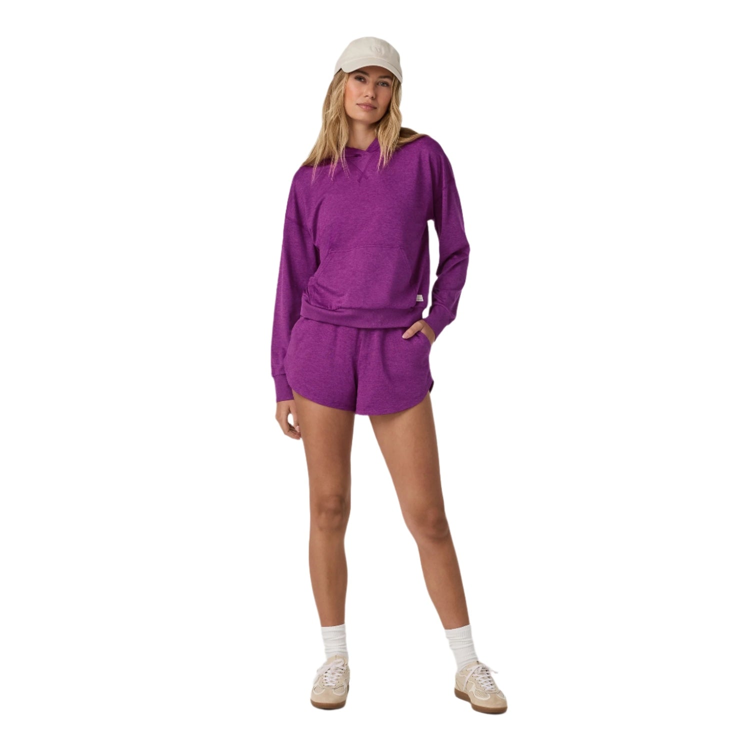 Vuori 02. WOMENS APPAREL - WOMENS HOODIES|SWEATERS - WOMENS PO HOODY Women's Halo Modern Pullover Hoodie HMN MAGENTA HEATHER
