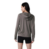 Vuori 02. WOMENS APPAREL - WOMENS LS SHIRTS - WOMENS LS HOODY Women's Halo Performance Hoodie 2.0 HHI CHIA HEATHER