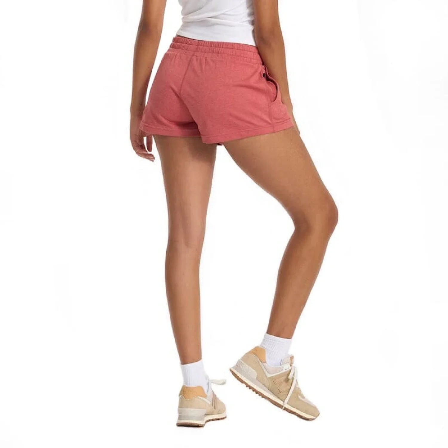 Vuori 02. WOMENS APPAREL - WOMENS SHORTS - WOMENS SHORTS LOUNGE Women's Halo Performance Short HLY LYCHEE HEATHER