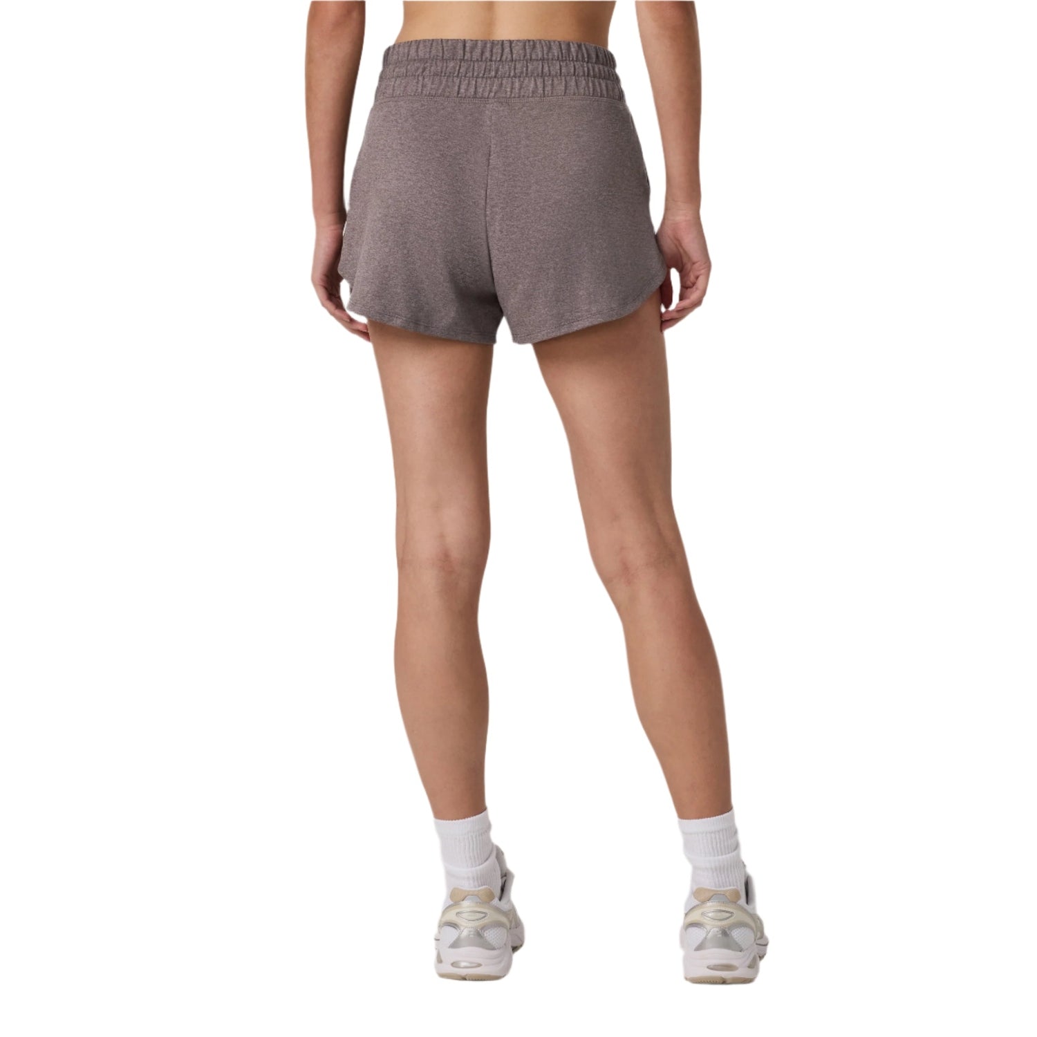 Vuori 02. WOMENS APPAREL - WOMENS SHORTS - WOMENS SHORTS LOUNGE Women's Halo Performance Short 2.0 HHB HUCKLEBERRY HEATHER