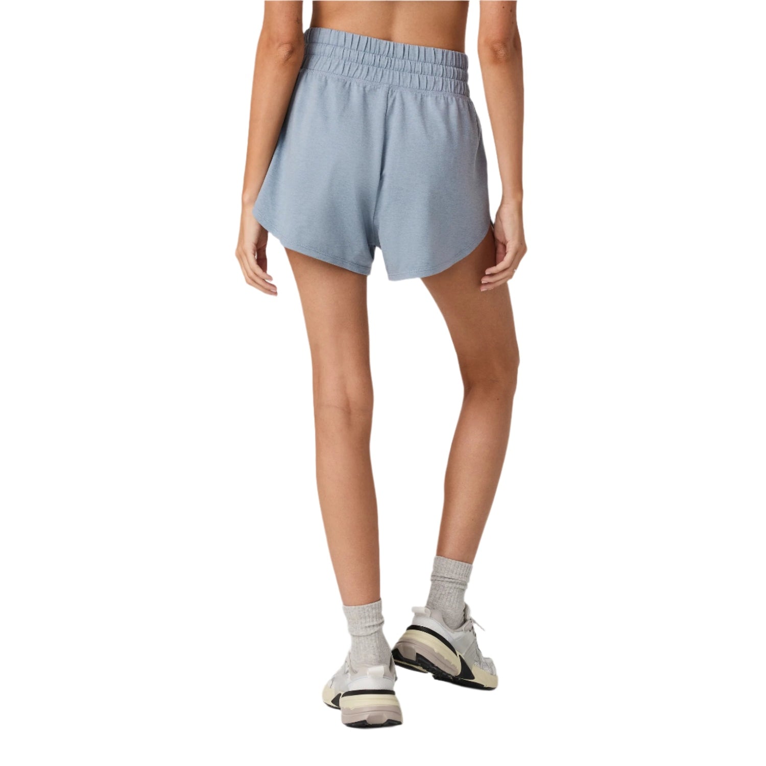 Vuori 02. WOMENS APPAREL - WOMENS SHORTS - WOMENS SHORTS LOUNGE Women's Halo Performance Short 2.0 HSG SEA GLASS HEATHER