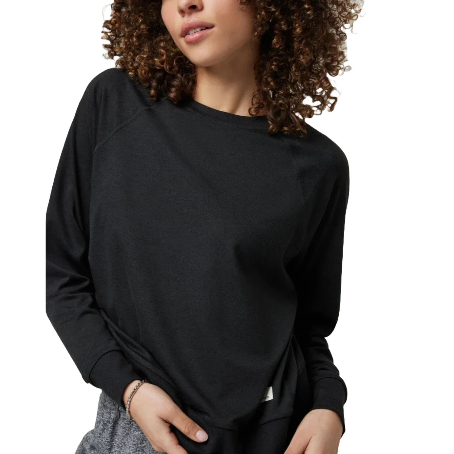 Vuori 02. WOMENS APPAREL - WOMENS HOODIES|SWEATERS - WOMENS PO SWEATERS Women's Long Sleeve Halo Crew HBK BLACK HEATHER