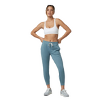 Vuori 02. WOMENS APPAREL - WOMENS PANTS - WOMENS PANTS LOUNGE Women's Performance Jogger HAB SMOKE BLUE HEATHER