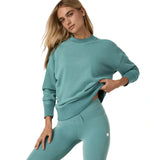 Vuori 02. WOMENS APPAREL - WOMENS HOODIES|SWEATERS - WOMENS PO SWEATERS Women's Sedona Weekender Crew BGR BLUEGRASS