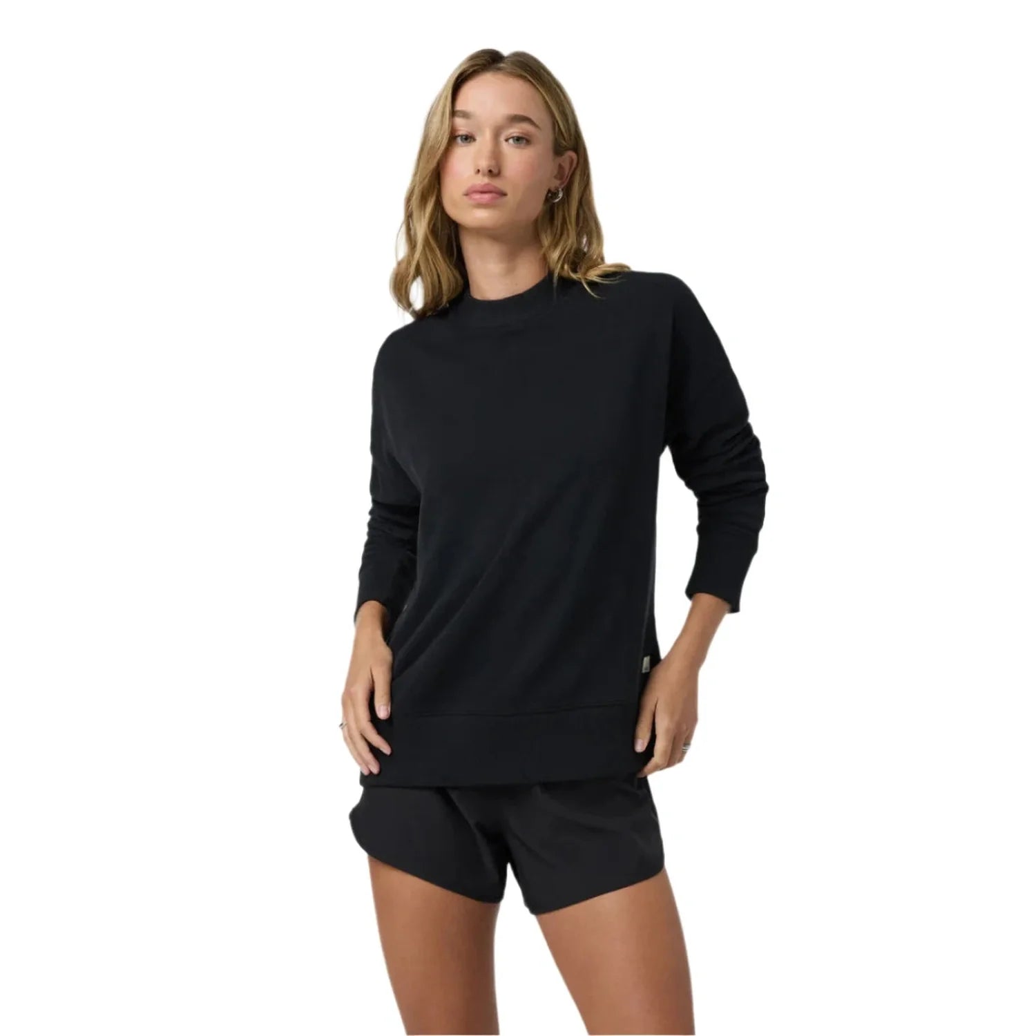 Vuori 02. WOMENS APPAREL - WOMENS HOODIES|SWEATERS - WOMENS PO SWEATERS Women's Sedona Weekender Crew BLK BLACK