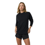 Vuori 02. WOMENS APPAREL - WOMENS HOODIES|SWEATERS - WOMENS PO SWEATERS Women's Sedona Weekender Crew BLK BLACK