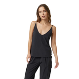 Vuori 02. WOMENS APPAREL - WOMENS SS SHIRTS - WOMENS TANK CASUAL Women's Villa Cami BLK BLACK