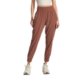 Vuori 02. WOMENS APPAREL - WOMENS PANTS - WOMENS PANTS ACTIVE Women's Villa Jogger HZN HAZELNUT