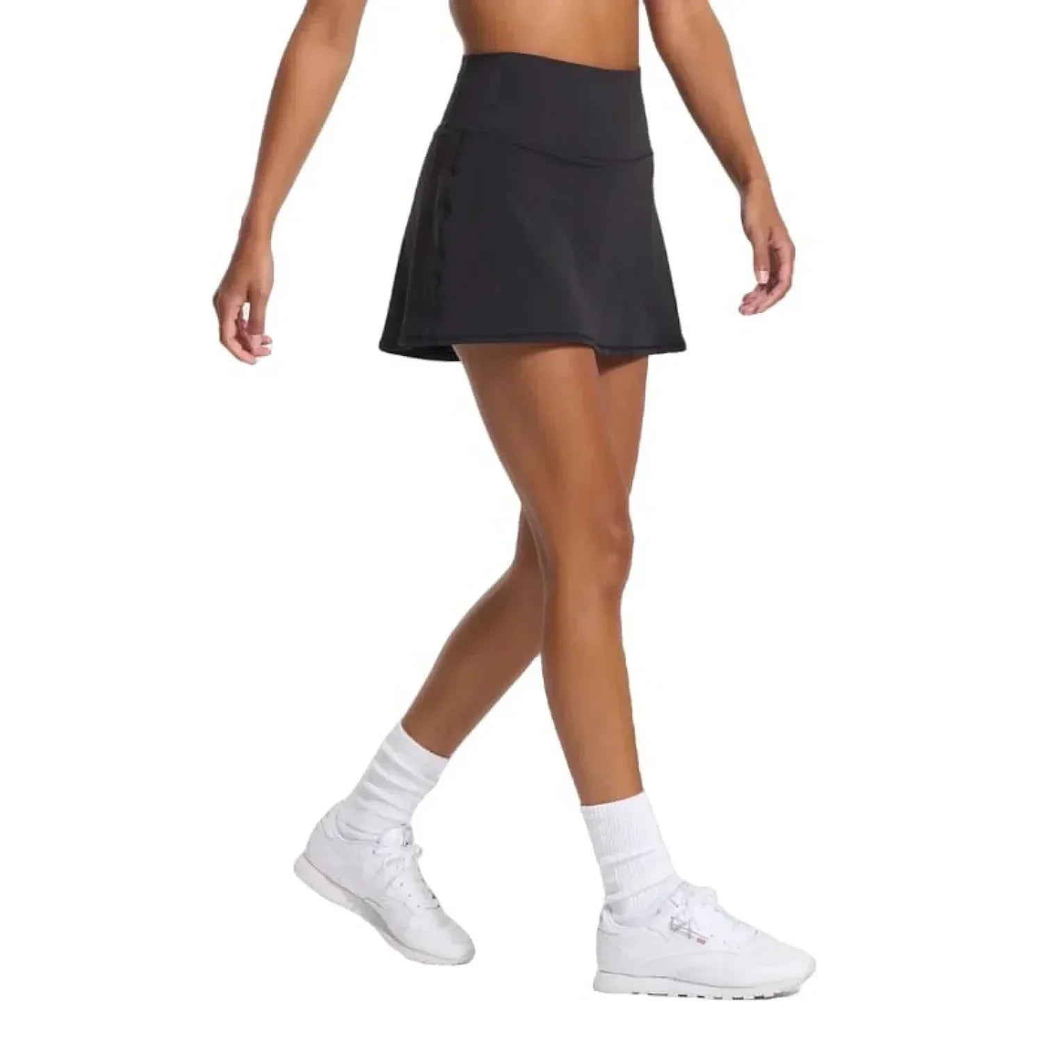 Vuori 02. WOMENS APPAREL - WOMENS DRESS|SKIRT - WOMENS SKIRT ACTIVE Women's Volley Skirt BLK BLACK