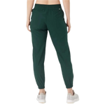 Vuori 02. WOMENS APPAREL - WOMENS PANTS - WOMENS PANTS ACTIVE Women's Weekend Jogger GRS GRASS