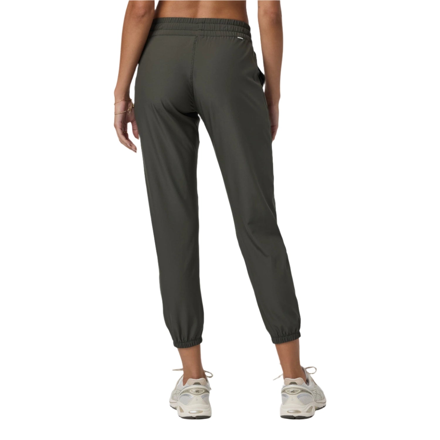 Vuori 02. WOMENS APPAREL - WOMENS PANTS - WOMENS PANTS ACTIVE Women's Weekend Jogger KLE KALE