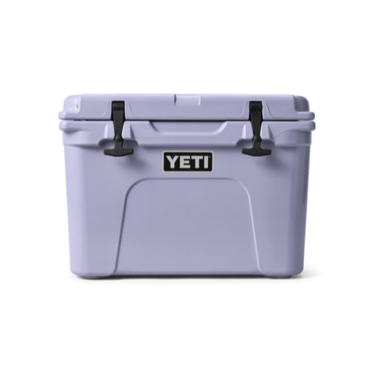 YETI 21. GENERAL ACCESS - COOLERS Tundra 35 COSMIC LILAC