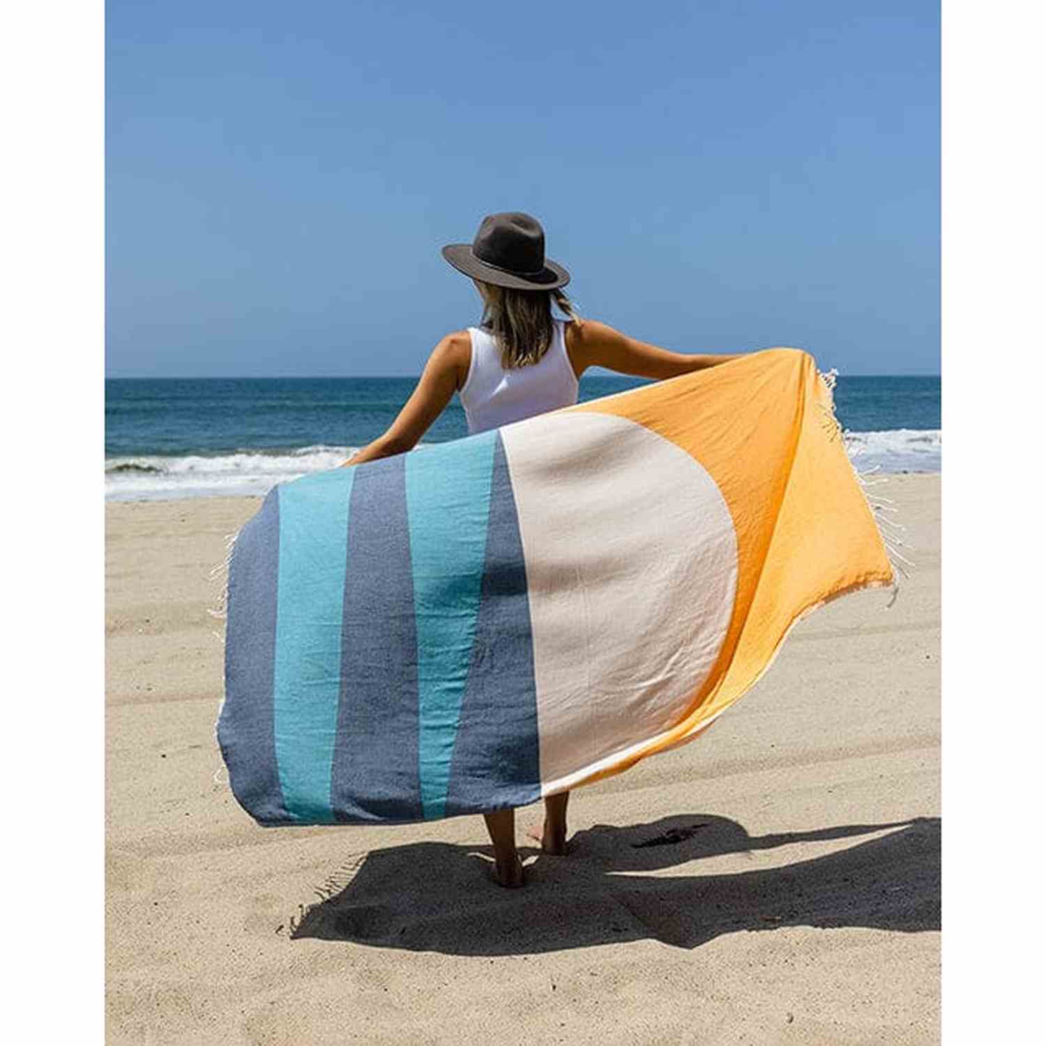 Sandcloud 12. HARDGOODS - CAMP|HIKE|TRAVEL - TOWELS Beach Towel GEO SUNSET SURFRIDER