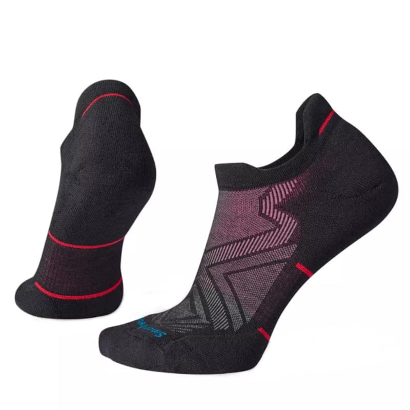 Smartwool 06. SOCKS - WOMENS SOCKS - WOMENS SOCKS LOW Women's Run Targeted Cushion Low Ankle Socks BLACK