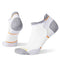 Smartwool 06. SOCKS - WOMENS SOCKS - WOMENS SOCKS LOW Women's Run Zero Cush Low Ankle Socks 122 WHITE