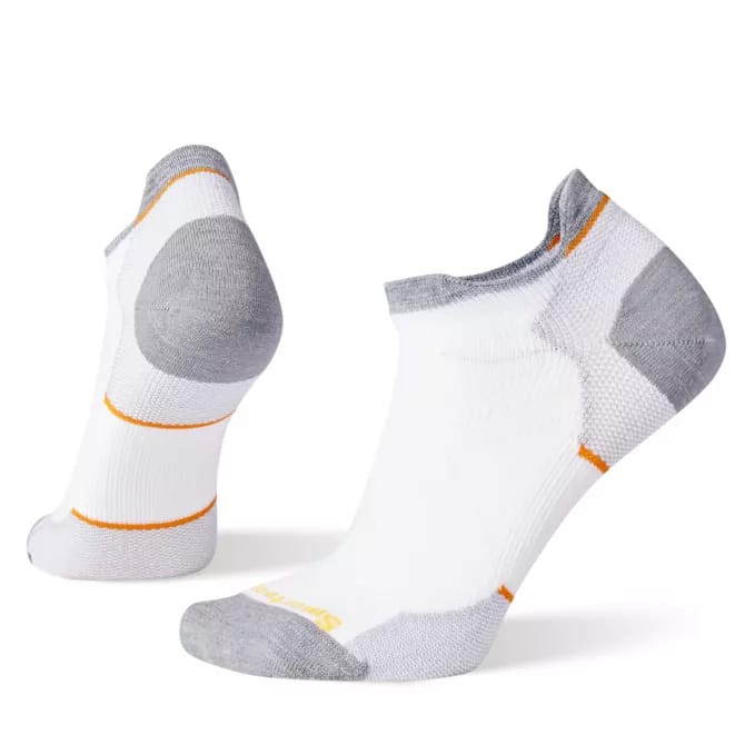 Smartwool 19. SOCKS Women's Run Zero Cush Low Ankle Socks 122 WHITE