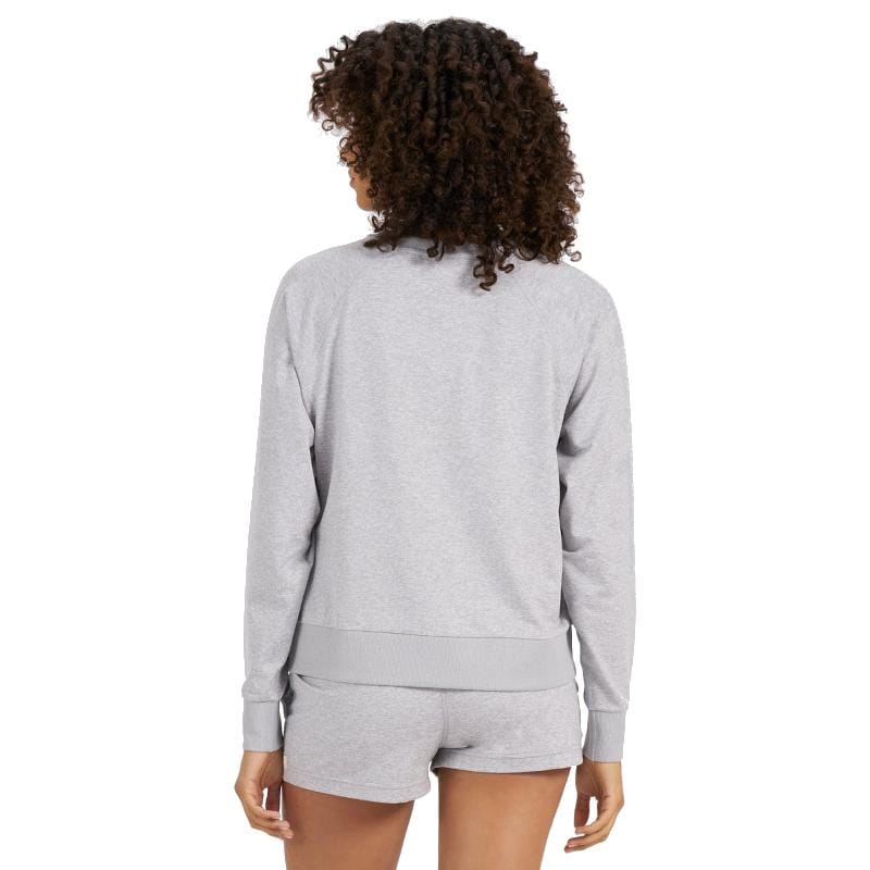 https://highcountryoutfitters.com/cdn/shop/products/vuori-womens-long-sleeve-halo-crew-09-w-sportswear-sweater-730.jpg?v=1706641622&width=800
