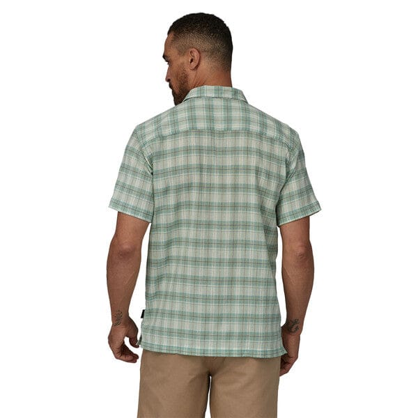 Patagonia 01. MENS APPAREL - MENS SS SHIRTS - MENS SS BUTTON UP Men's A/C Shirt BZPT BREEZY PLAID | EARLY TEAL