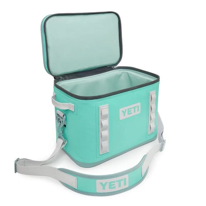 YETI 12. HARDGOODS - COOLERS - COOLERS SOFT YETI Hopper Flip 18 AQUIFER BLUE