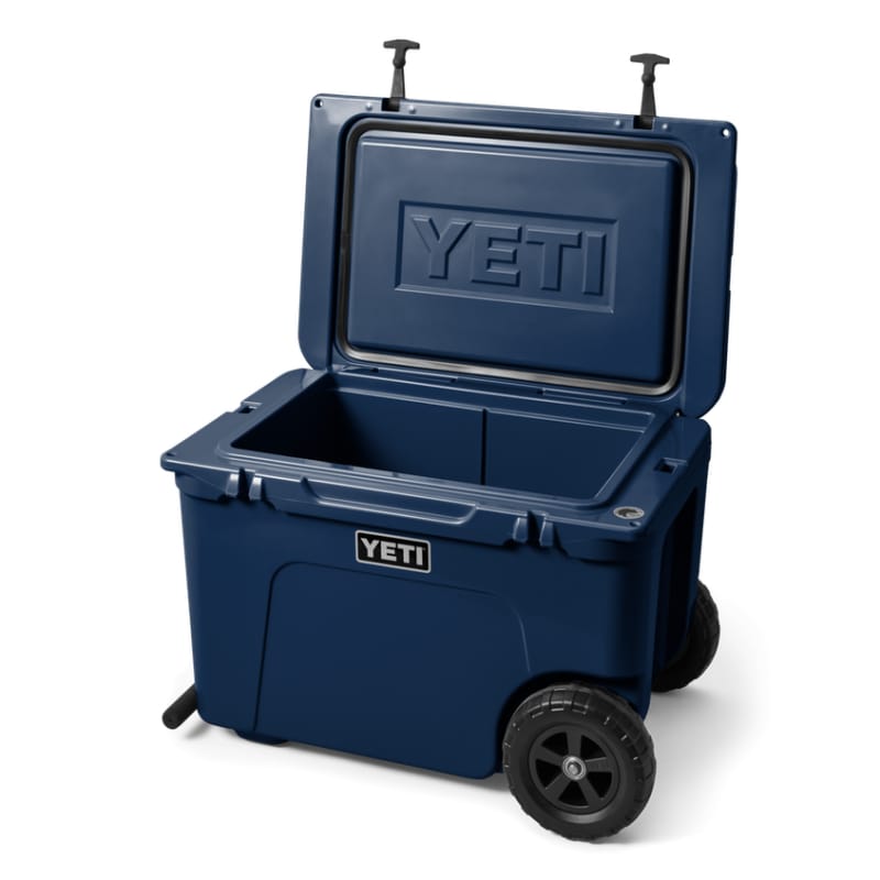 YETI 21. GENERAL ACCESS - COOLERS Tundra Haul NAVY